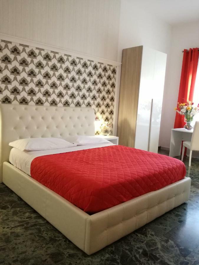B&B Abatjour - Ambiente Sanificato - Test Antilegionella Assolto Фоджиа Экстерьер фото