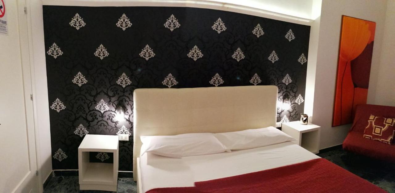 B&B Abatjour - Ambiente Sanificato - Test Antilegionella Assolto Фоджиа Экстерьер фото